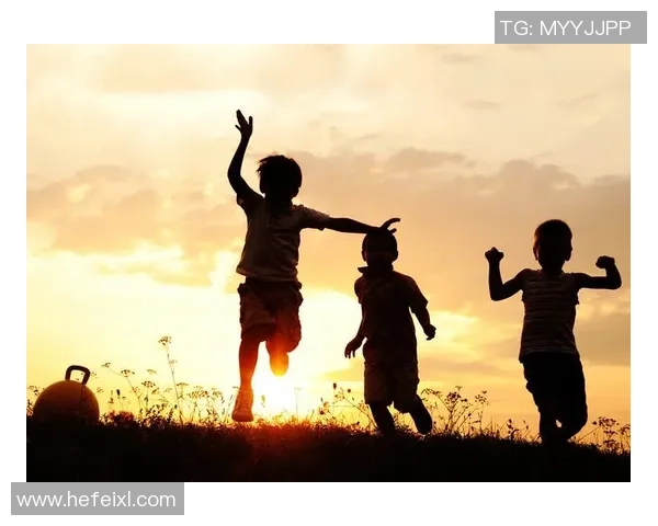 选手们的童年照大揭秘,谁能一眼认出他们的童年模样挑战来袭 选手们的童年照大揭秘,谁能一眼认出他们的童年模样挑战来袭